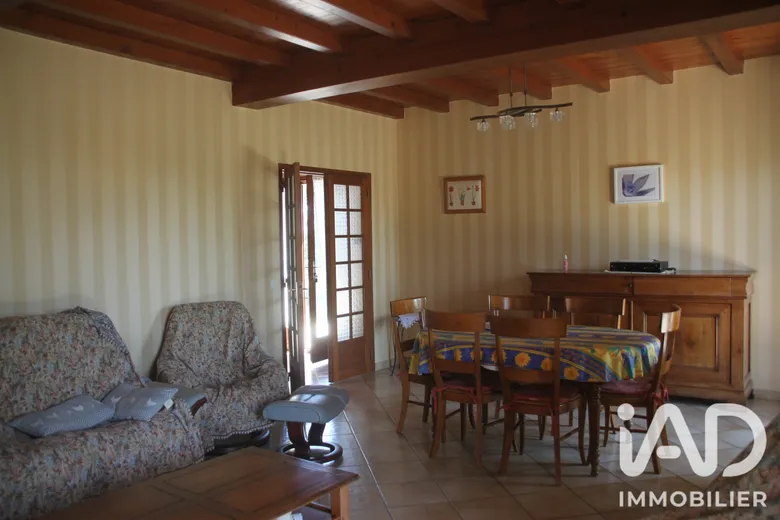 Maison 5 pièces 112 m² · à Duras · 112 m² · 215 000 €