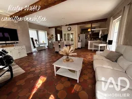 Maison à Jouy-sur-Morin (77320)