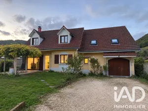 Maison à Chirens (38850)