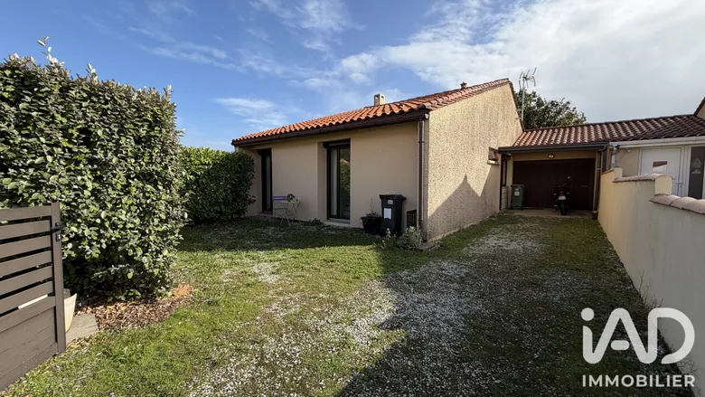 Maison 3 pièces 81 m² · à Ambarès-et-Lagrave · 81,5 m² · 249 000 €