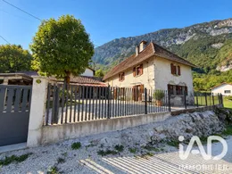Maison de campagne à Saint-Paul-de-Varces (38760)