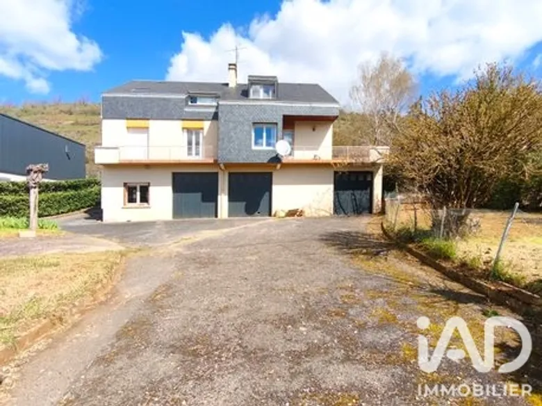 Maison 8 pièces 210 m² · à Espalion · 210 m² · 252 000 €