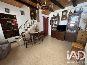Village house in Cruis (04230)