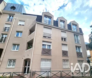 Apartment in Clamart (92140)