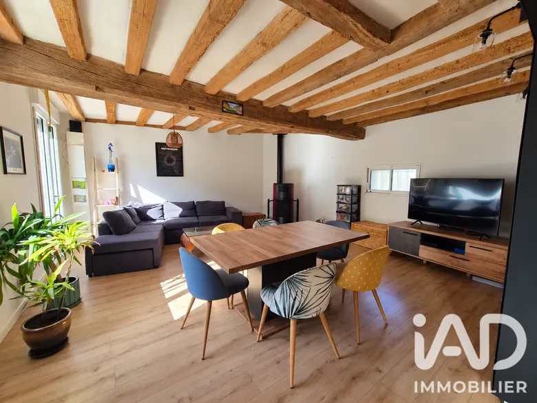 Maison 5 pièces 136 m² · à Saint-Clément-des-Levées · 135,5 m² · 275 000 €