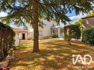 Maison de village à Saint-Philbert-de-Grand-Lieu (44310)