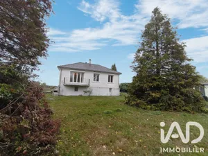 Pavillon à Hirson (02500)