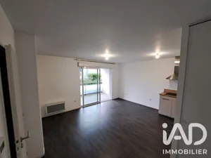 Studio in Angers (49000)
