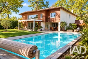Maison à Arès (33740)