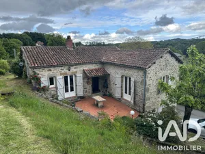 Maison de campagne à Gorses (46210)