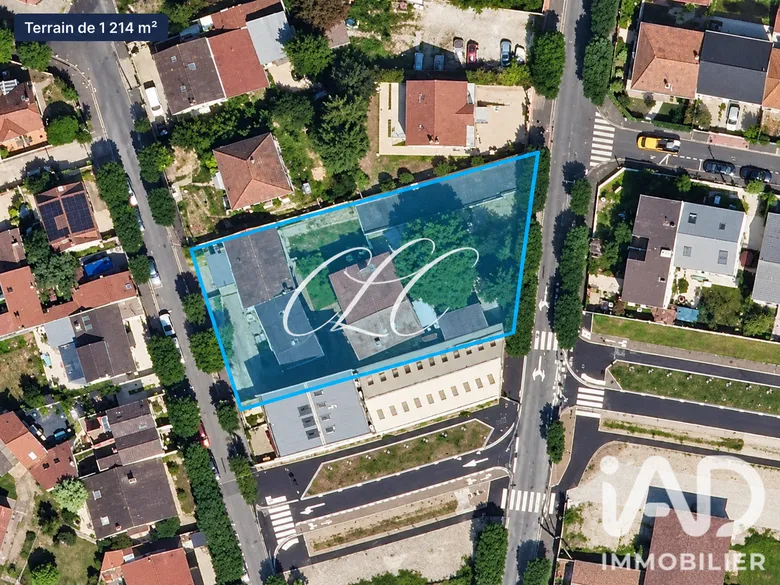 Terrain 1214 m² · à Champigny-sur-Marne · 1 970 000 €