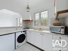 Apartment in Pontault-Combault (77340)