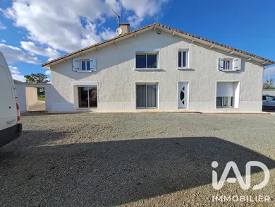Maison de campagne à Saint-Germier (79340)