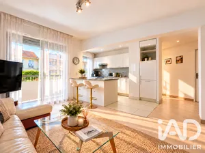 Apartment in Nice (06100)