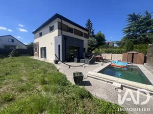 Maison à Montlignon (95680)