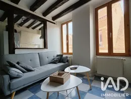 Appartement à Villeneuve-la-Guyard (89340)