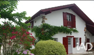 Maison à Larressore (64480)
