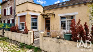 Maison à Bourron-Marlotte (77780)