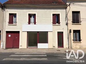 Immeuble à Vaux-sur-Seine (78740)