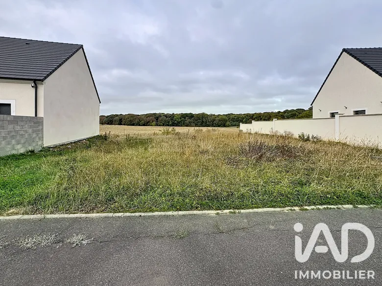 Terrain 676 m² · à Provins · 676 m² · 80 000 €