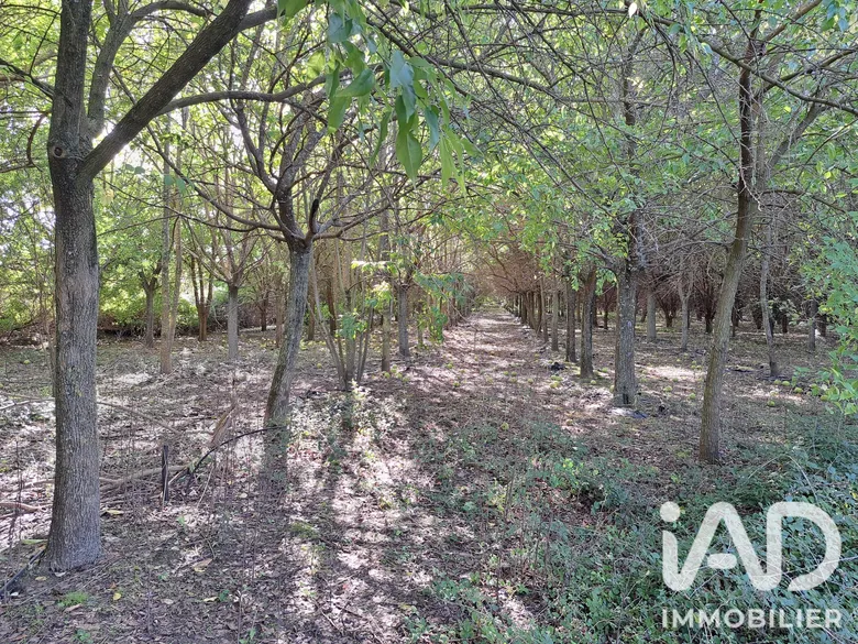 Terrain 16110 m² · à Bezouce · 65 000 €