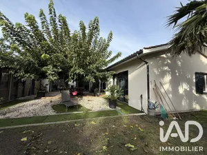 Park home in Blaignan (33340)