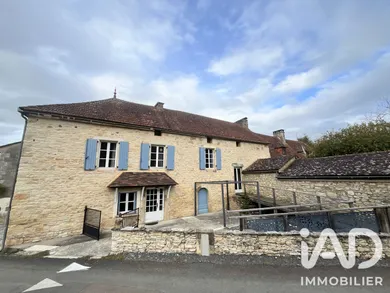 Maison de village à Bouzic (24250)