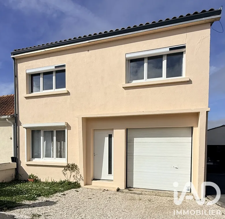 Maison 5 pièces 79 m² · à Angoulins · 78,9 m² · 280 000 €
