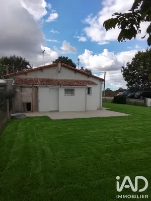 Maison de campagne à Sainte-Flaive-des-Loups (85150)