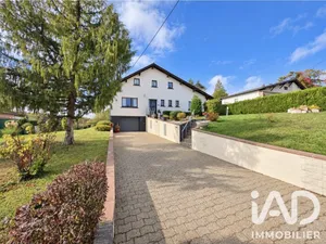 Maison à Puttelange-aux-Lacs (57510)