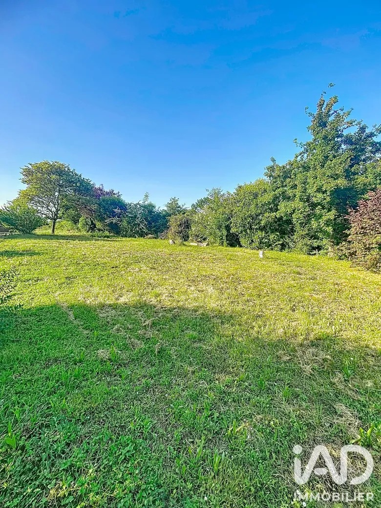 Terrain 690 m² · à L'Arbresle · 215 000 €
