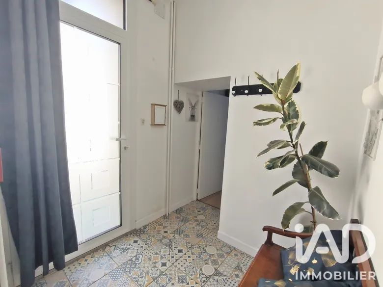 Maison 6 pièces 121 m² · à Montournais · 121 m² · 137 000 €