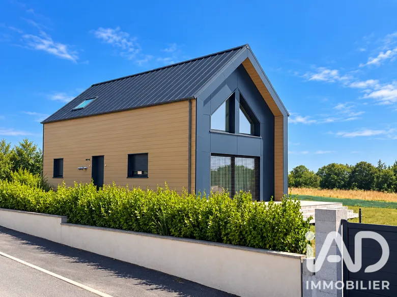 Maison 5 pièces 121 m² · à Plonéis · 121 m² · 339 200 €