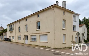Immeuble à Terval (85120)