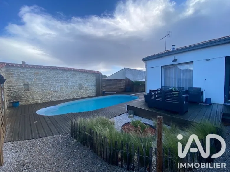 Maison 6 pièces 146 m² · à Saint-Michel-en-l'Herm · 146 m² · 246 000 €