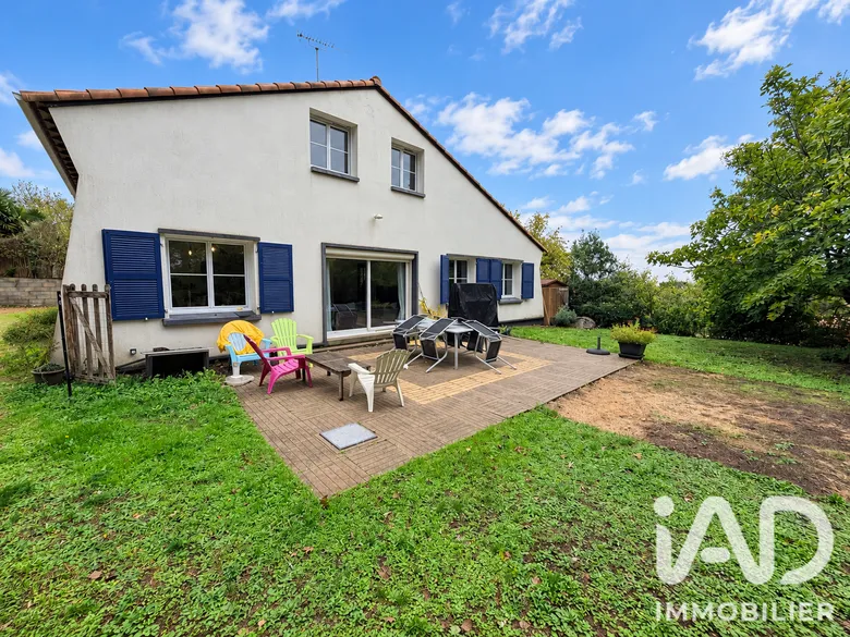 Maison 6 pièces 144 m² · au Poiré-sur-Vie · 144 m² · 285 000 €