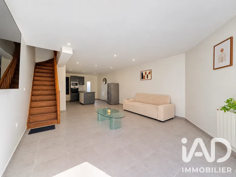 Maison 5 pièces 111 m² · à Guignes · 111,1 m² · 215 000 €