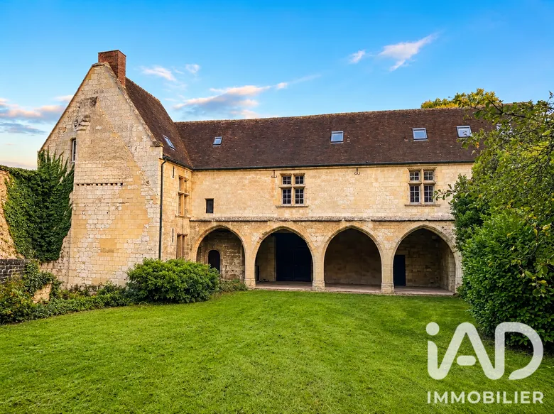 Maison 10 pièces 318 m² · à Beauvais · 318 m² · 599 000 €