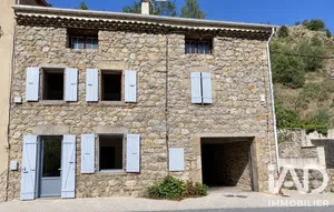 Maison de village à Barnas (07330)