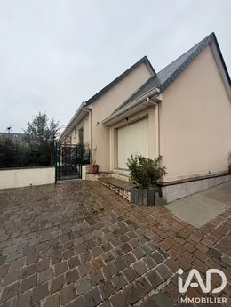 Maison à Pont-l'Évêque (14130)