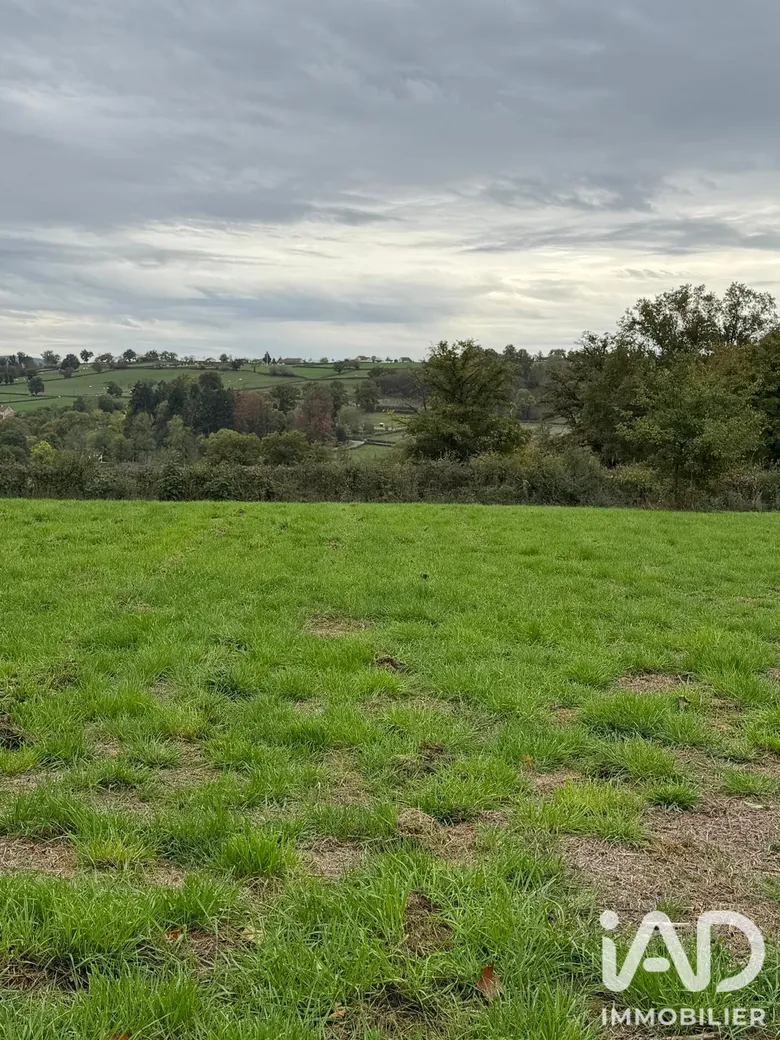 Terrain 2000 m² · à Charolles · 2 000 m² · 51 000 €