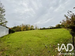 Terrain à bâtir à Lonny (08150)