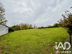 Terrain à bâtir à Lonny (08150)