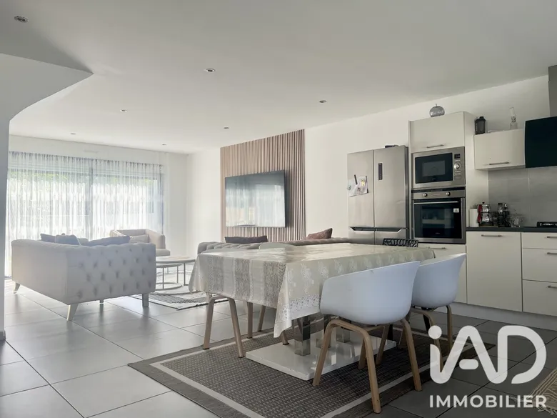 Maison 5 pièces 110 m² · à Nantes · 109,5 m² · 489 000 €