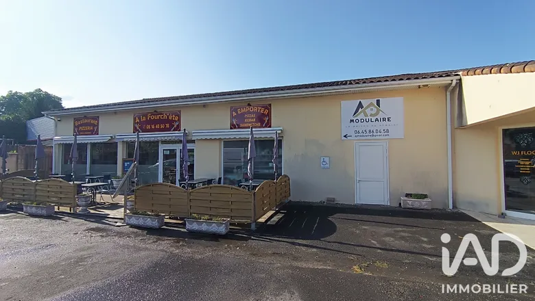 Local commercial 413 m² · à Saint-Martin-d'Ary · 413 m² · 229 473 €