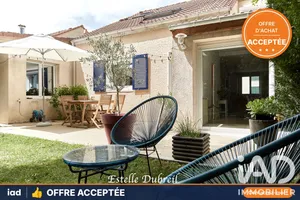 House in Voisins-le-Bretonneux (78960)