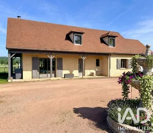 Maison traditionnelle à Genouilly (71460)