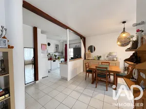 Maison de village à Nogent-le-Bernard (72110)