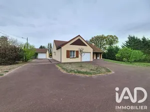 Maison traditionnelle à Noyers (45260)