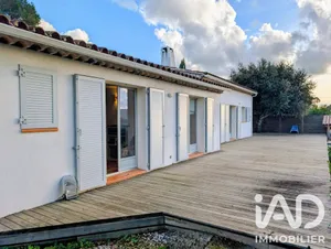 Maison traditionnelle à Pierrefeu-du-Var (83390)